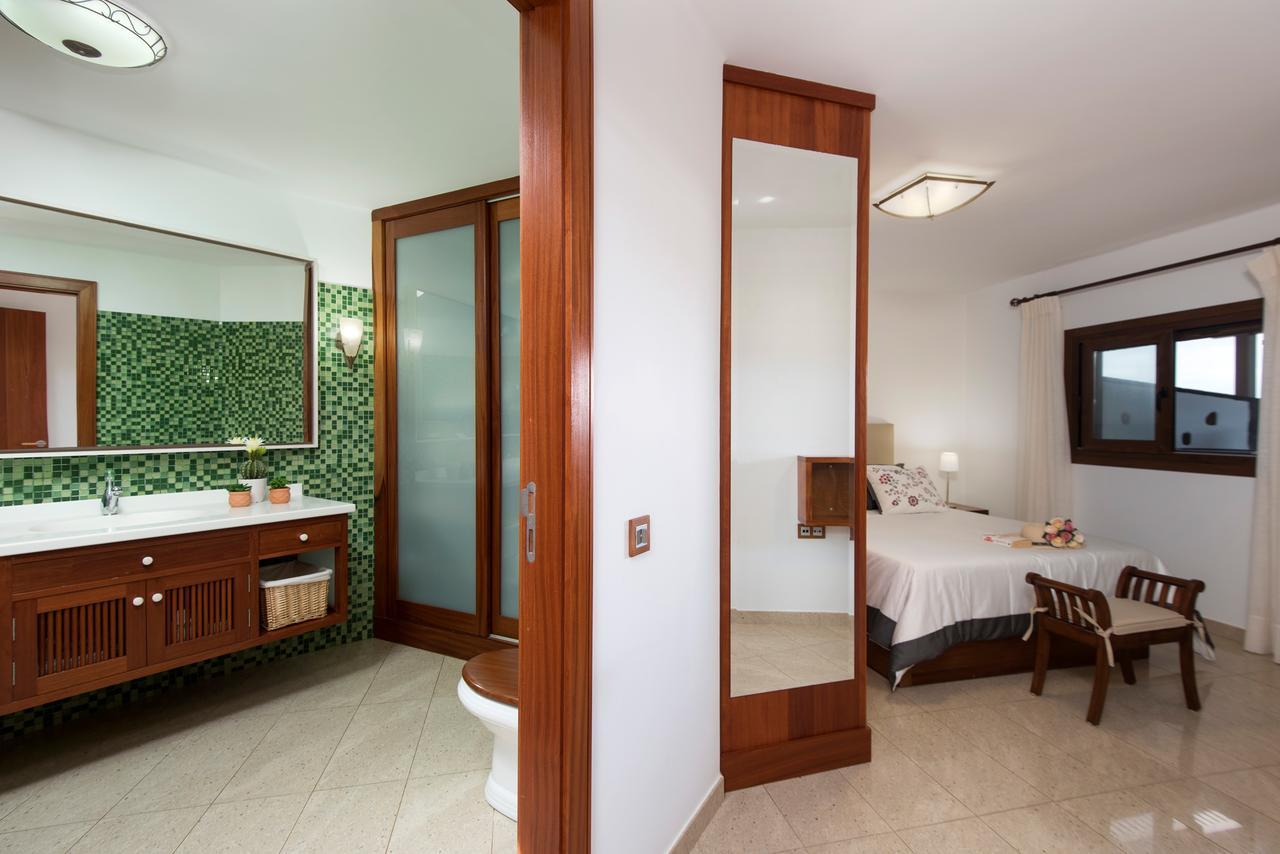 Finca Daniela Famara Ngoại thất bức ảnh