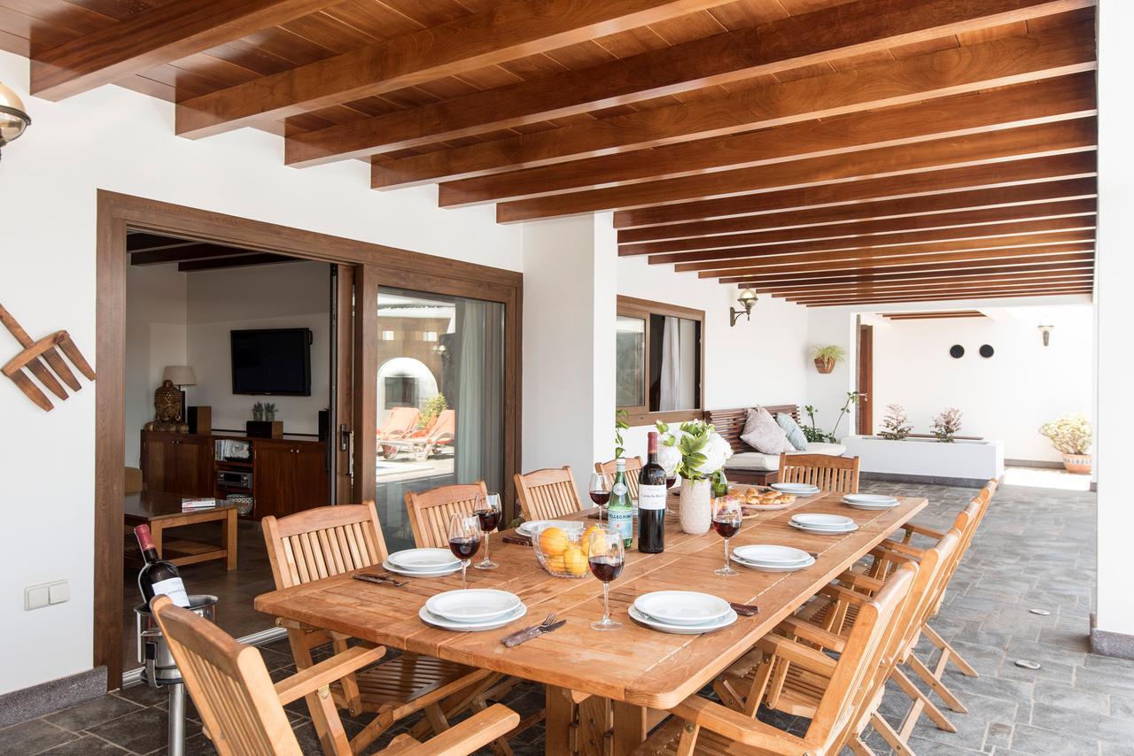 Finca Daniela Famara Ngoại thất bức ảnh