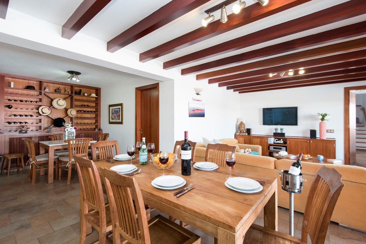 Finca Daniela Famara Ngoại thất bức ảnh